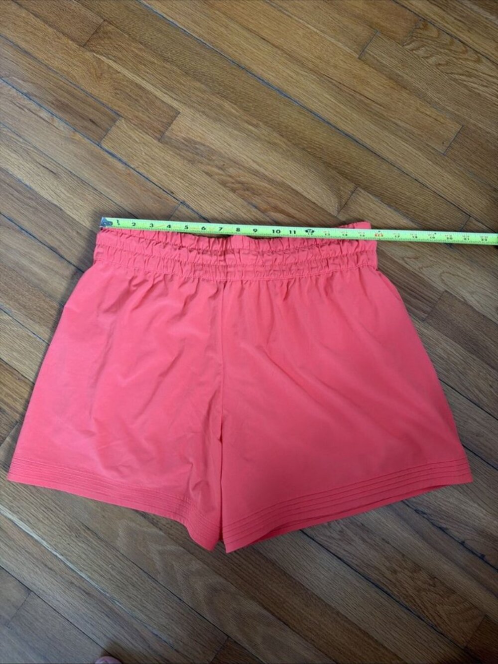 Athleta Coral Athletic Women's Shorts Size L (P2) - Picture 4 of 6
